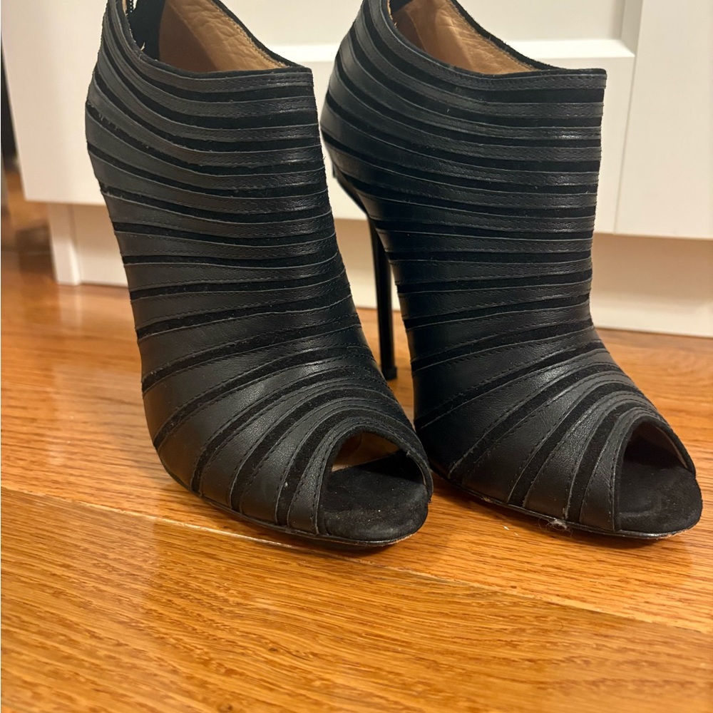 L.A.M.B. Black Strappy Peep-Toe Heels